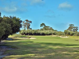 Kingston Heath 7th Approach